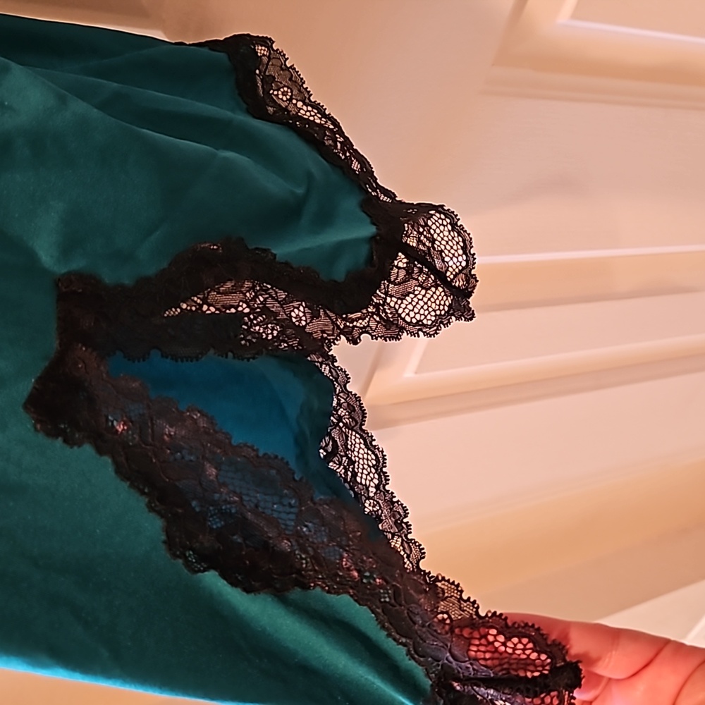 Cacique Teal and Black Lace Nighty in size 22/24 - Picture 5 of 9